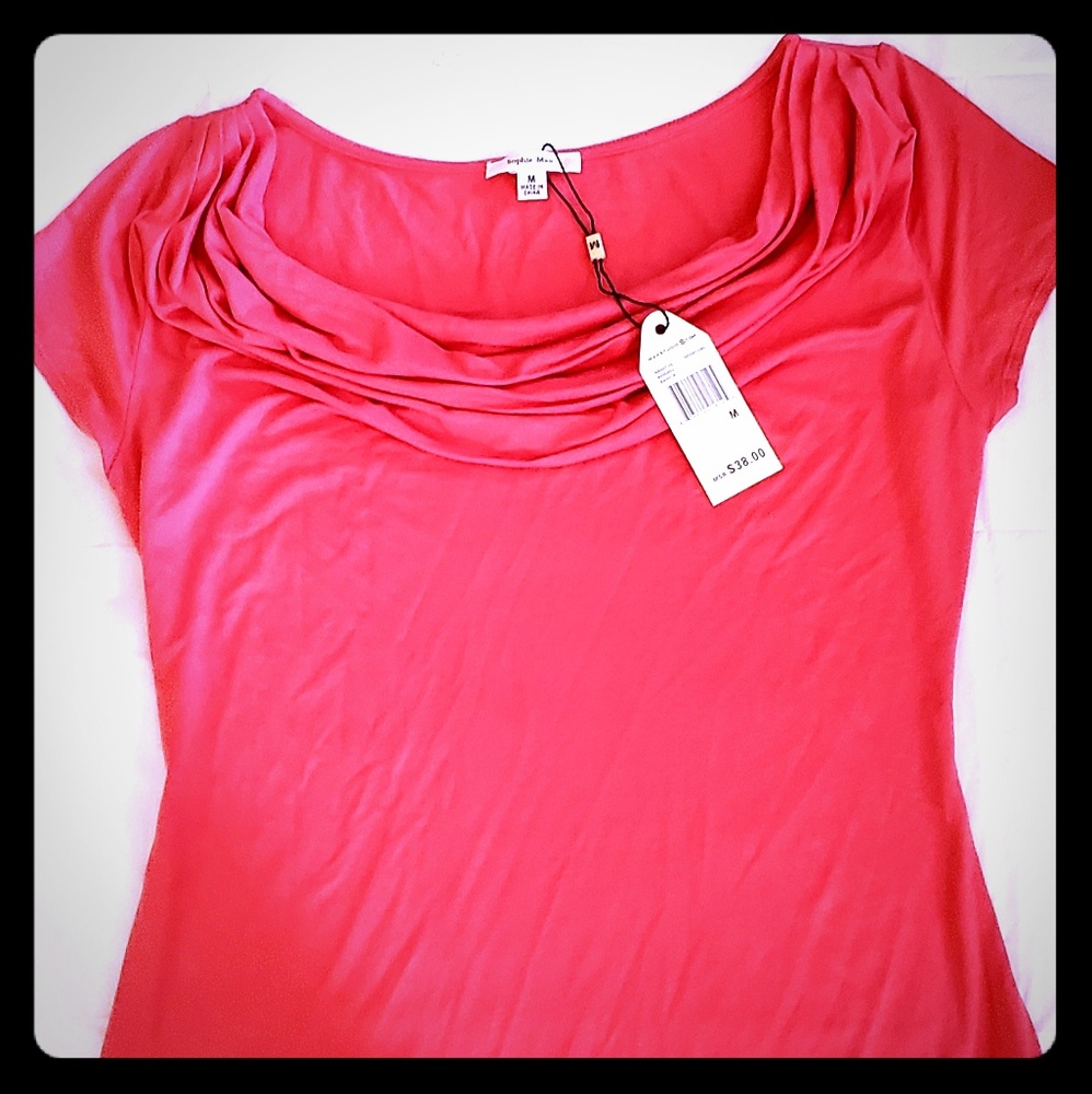 Sophie max M t shirt nwt coral